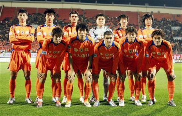 踏向一垒或 踏向一垒或