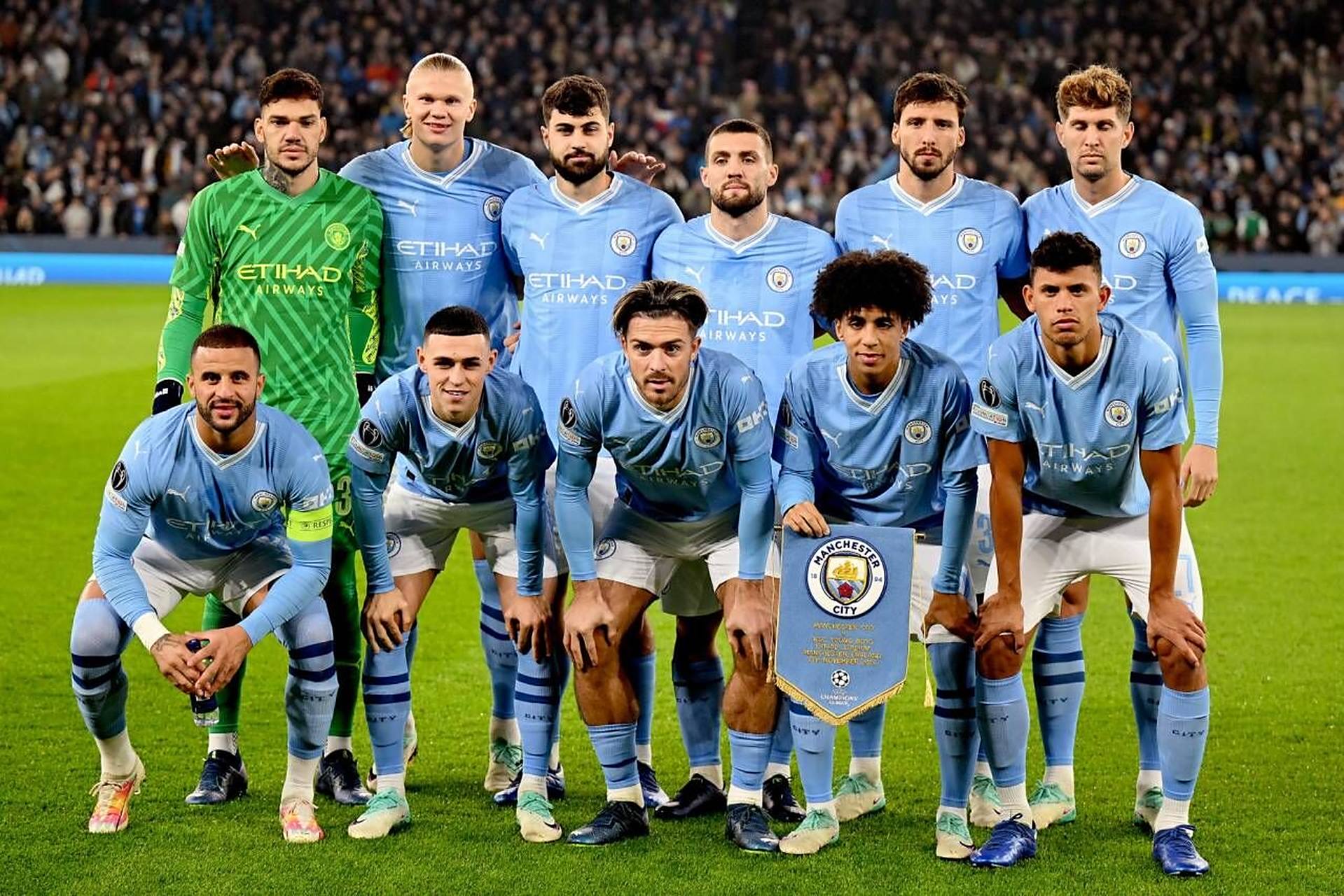 左脚中卫的 左脚中卫的